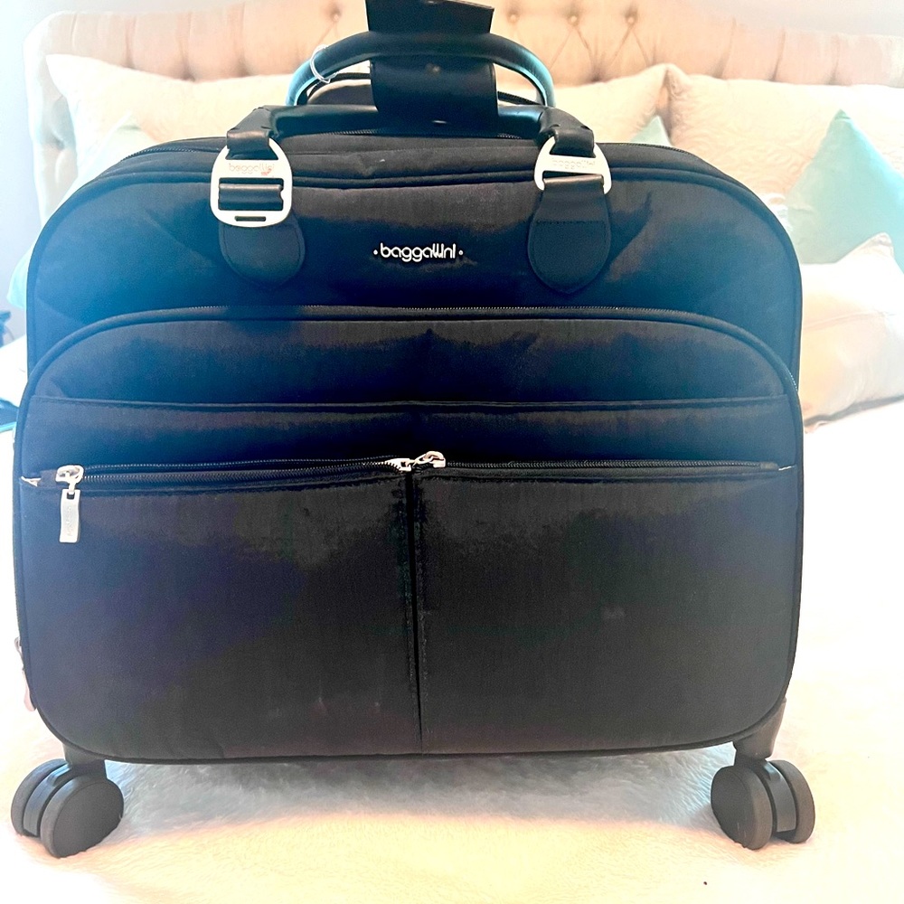 Baggalini four wheel (under seat) roller / tote bag